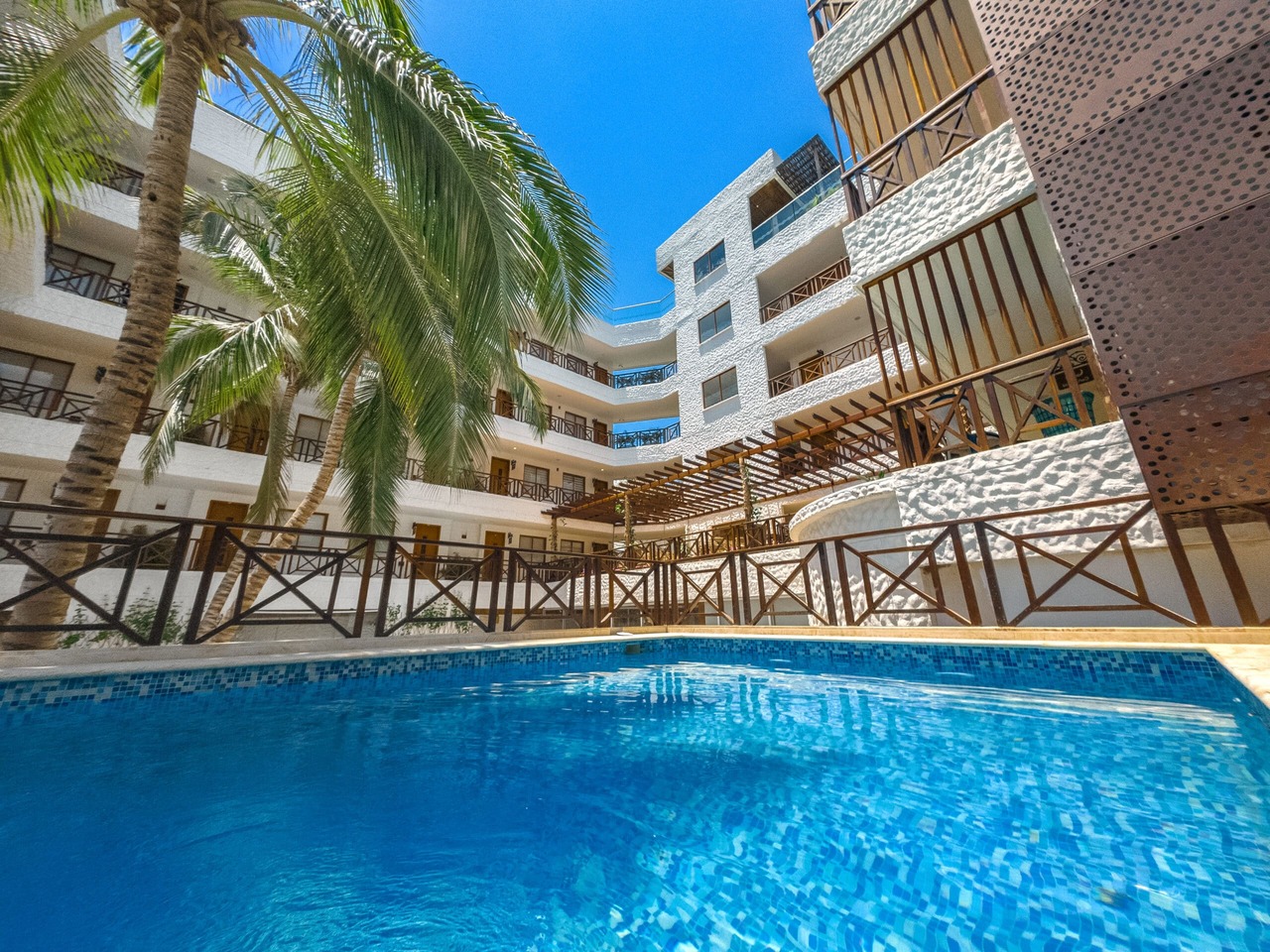 piscina-buceo-scaled